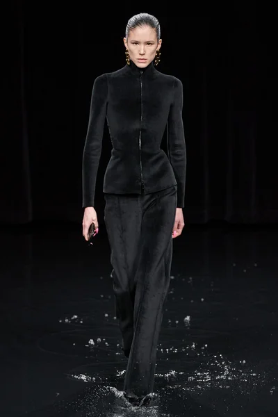 Look 51